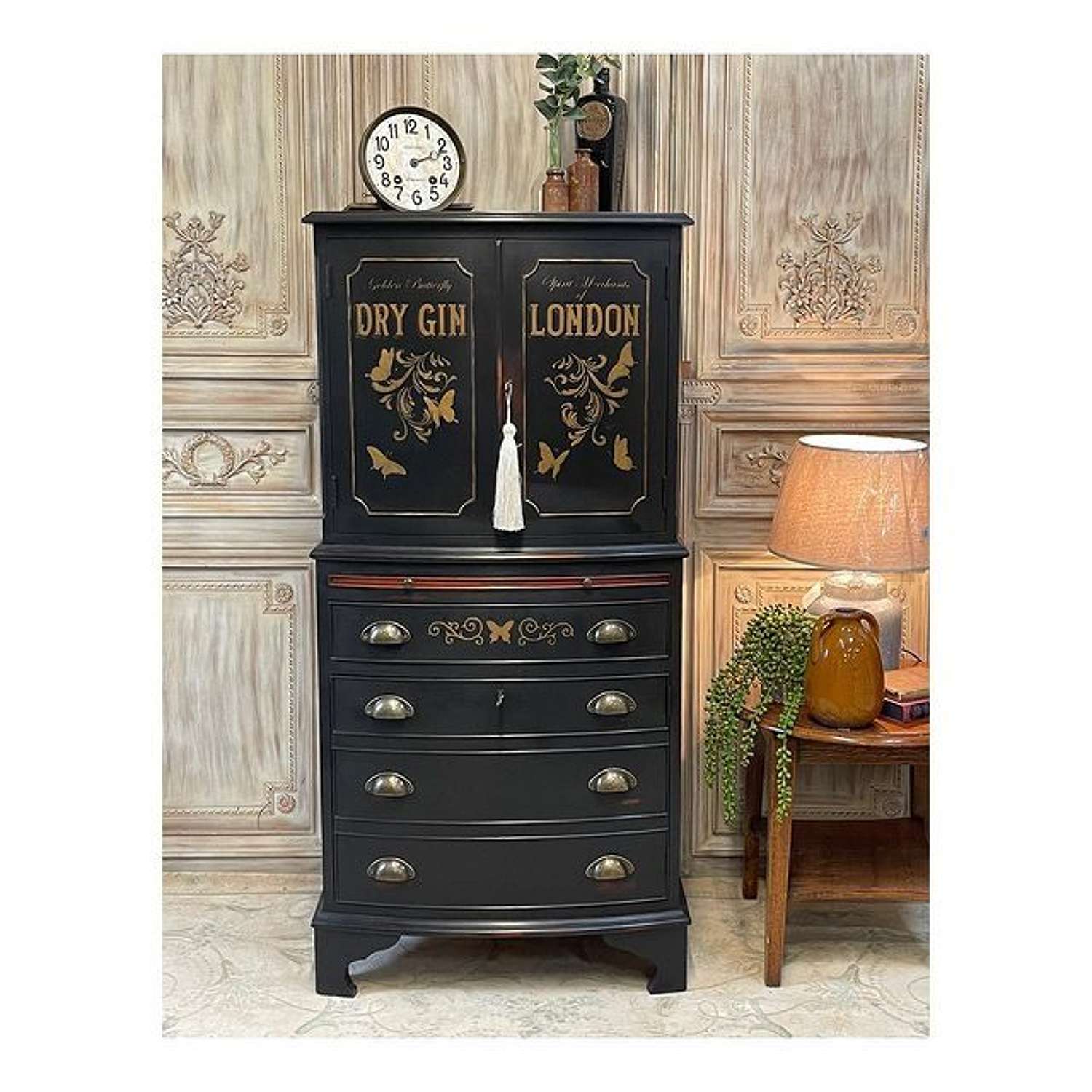 Hand painted drinks or cocktail cabinet