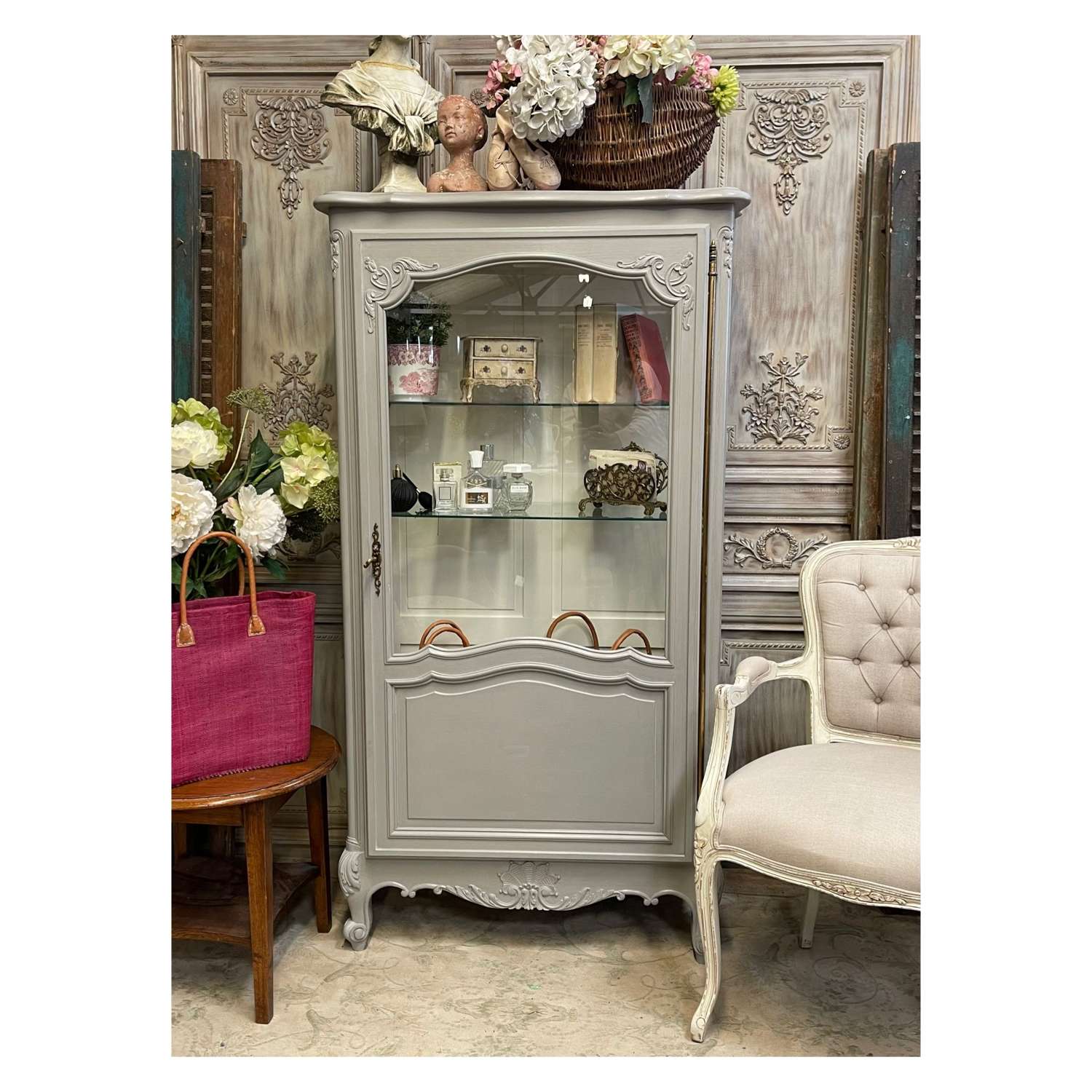 Vintage French Vitrine / Display Cabinet in Manor House Grey